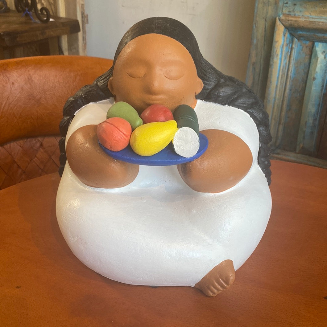 Mona with Fruit -DECOR0009